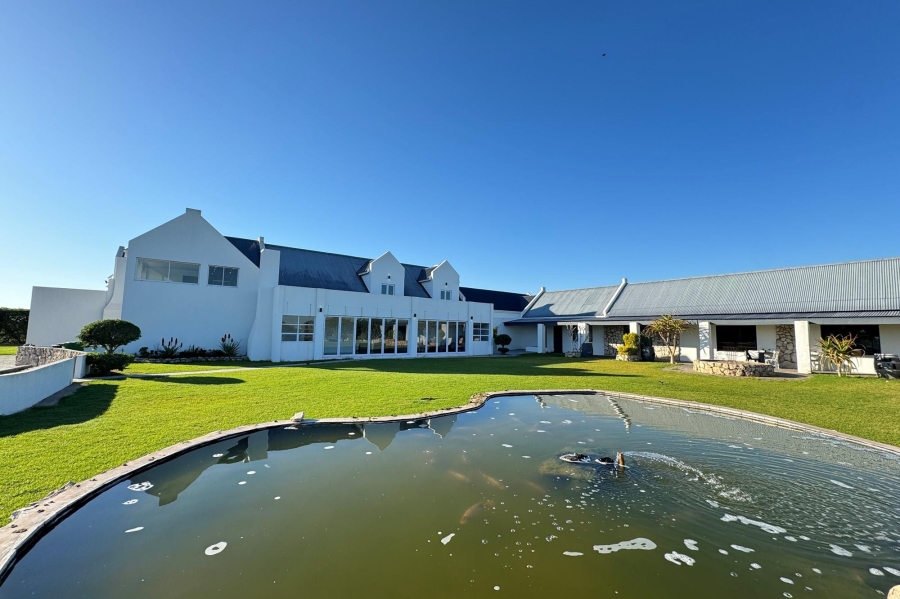 9 Bedroom Property for Sale in Long Acres Country Estate Western Cape